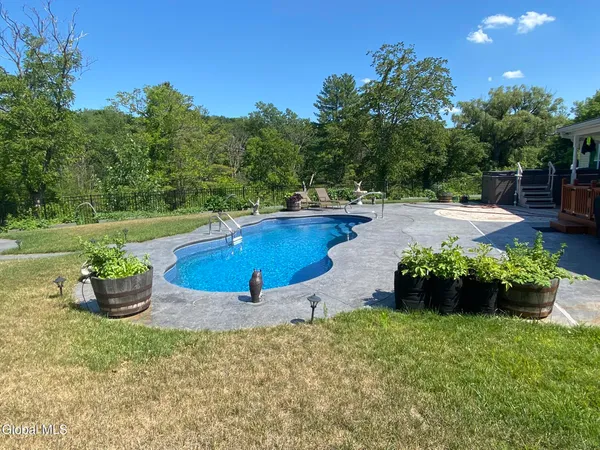 $585,000 | 19 Autumn Lane, Troy, NY 12182