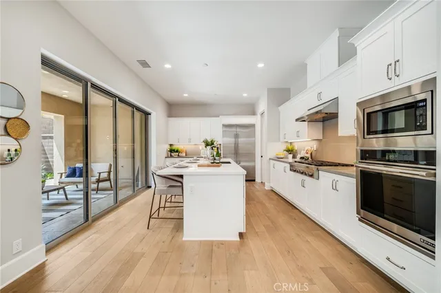 $3,120,000 | 126 Paxton, Irvine, CA 92620