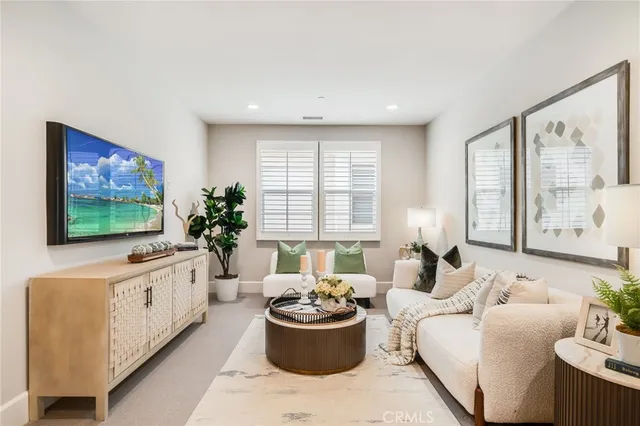 $3,120,000 | 126 Paxton, Irvine, CA 92620