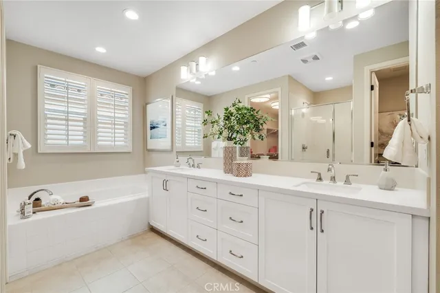 $3,120,000 | 126 Paxton, Irvine, CA 92620