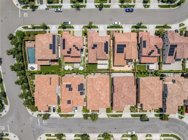 $3,120,000 | 126 Paxton, Irvine, CA 92620