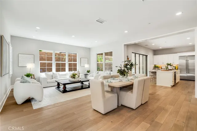 $3,120,000 | 126 Paxton, Irvine, CA 92620