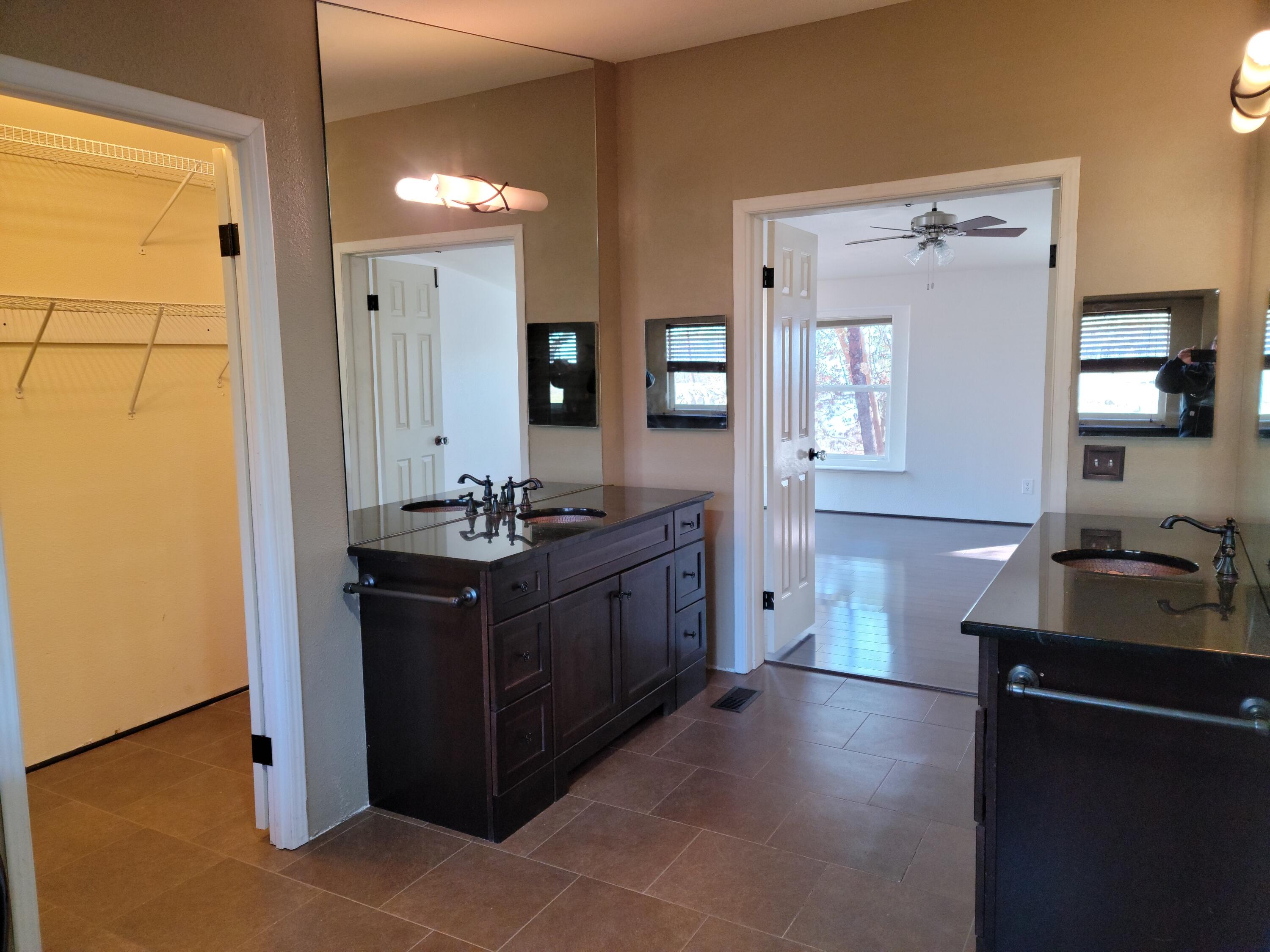 12345 North Obenchain Road Eagle Point, OR 97524 - Photo 44 of 71 Master bath 1