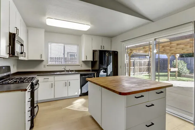 $419,000 | 1017 Marston Street, West Sacramento, CA 95605