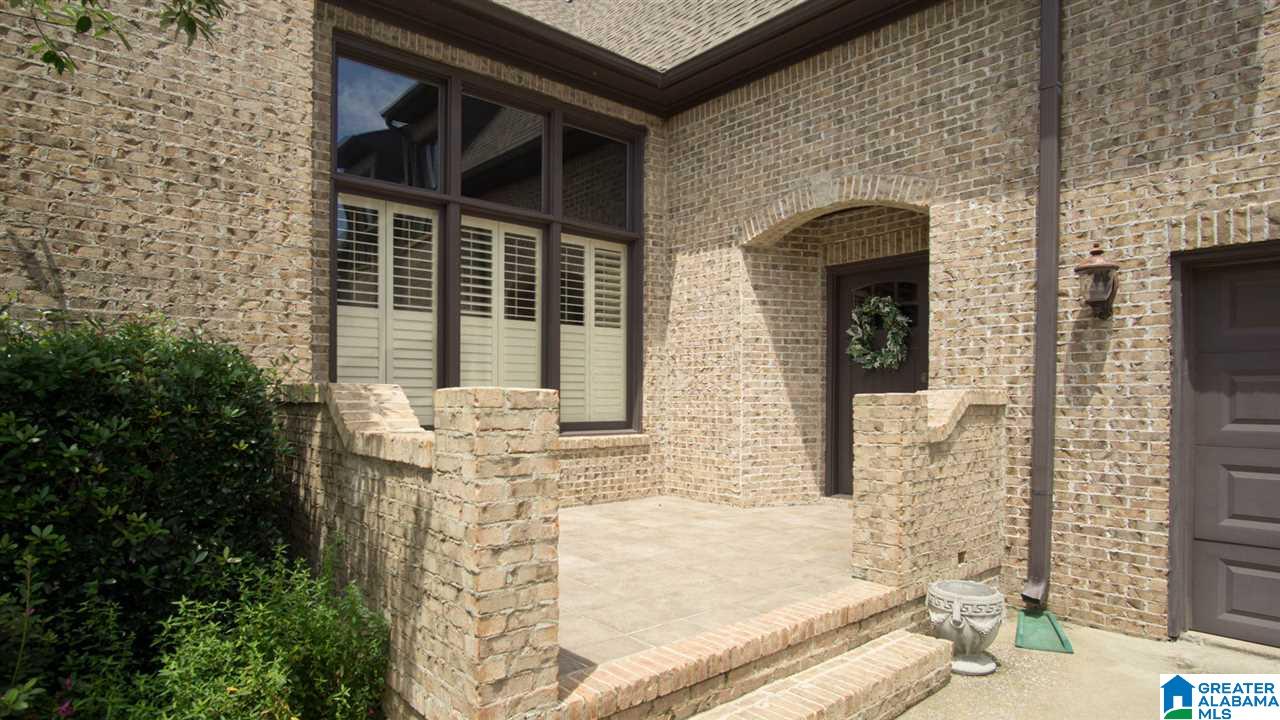 5703 Chestnut Trace Birmingham, AL 35244 - Photo 4 of 33
