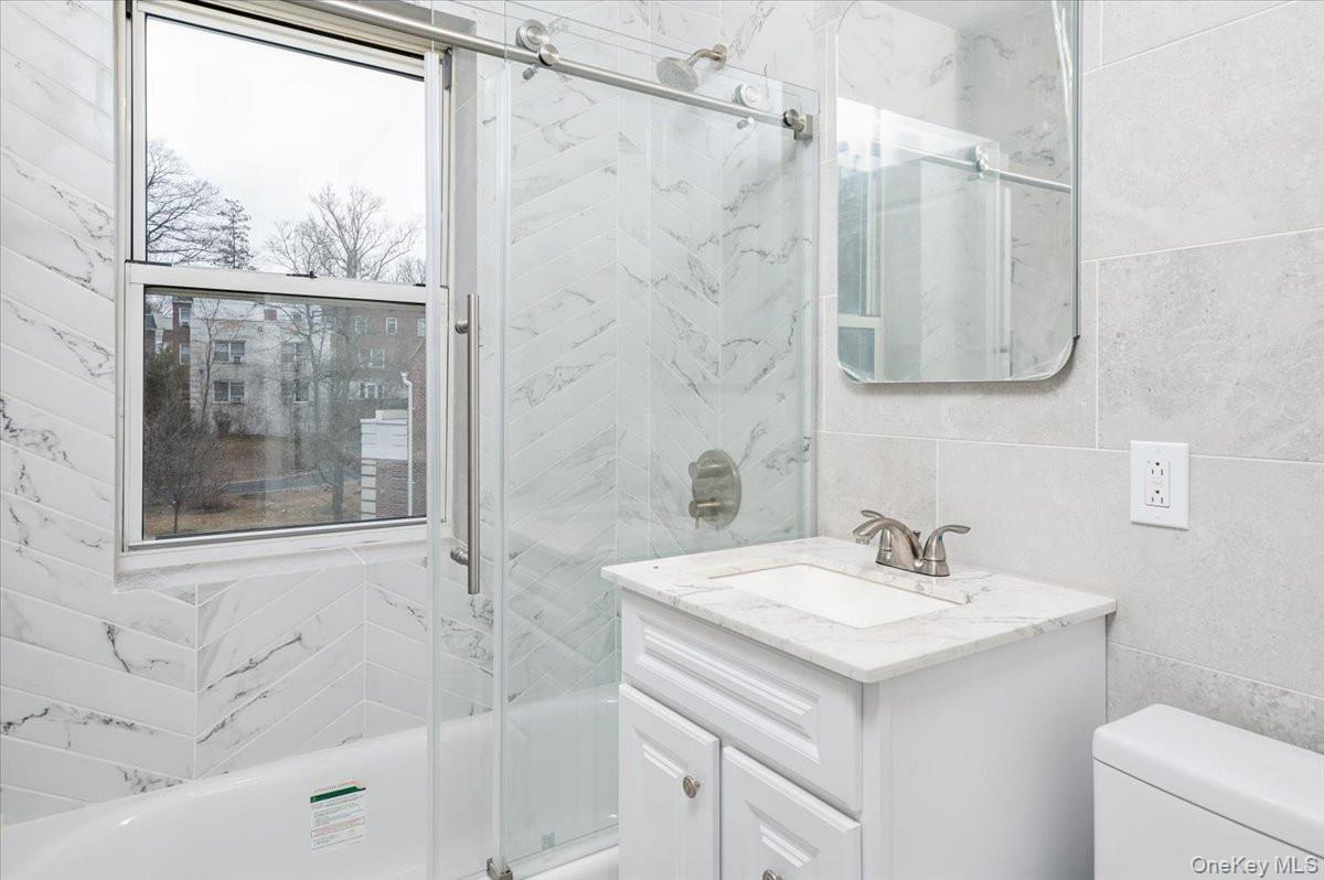 13 Sunnybrook Road, Unit 3D Bronxville, NY 10708 - Photo 15 of 17