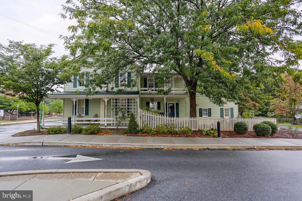 29 South Cedar Street Lititz, PA 17543 - Photo 33 of 33 Gallery Image 33
