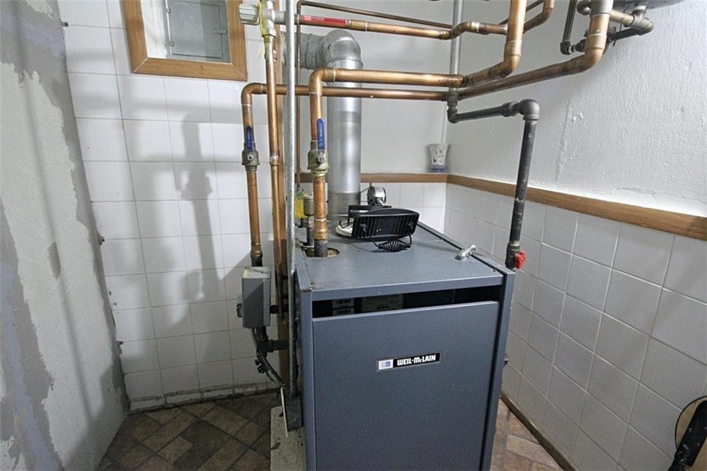 691 Hart Street Brooklyn, NY 11221 - Photo 22 of 26