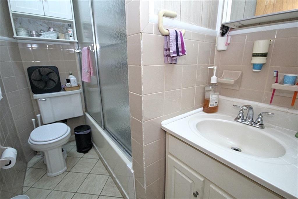 691 Hart Street Brooklyn, NY 11221 - Photo 8 of 26