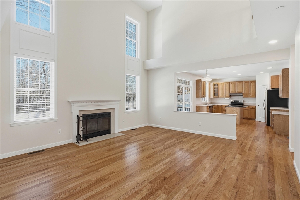 14 Amberville Road North Andover, MA 01845 - Photo 11 of 42