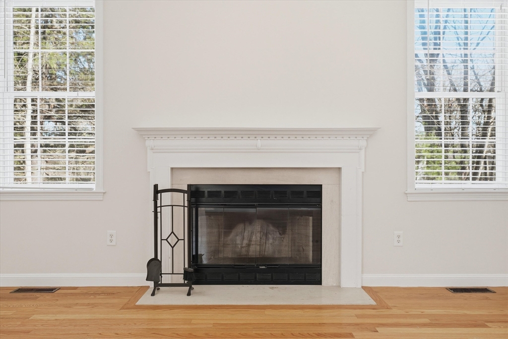 14 Amberville Road North Andover, MA 01845 - Photo 17 of 42