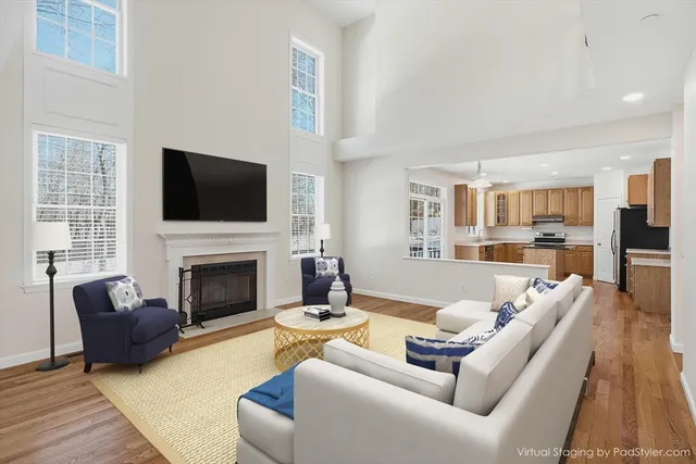 $1,050,000 | 14 Amberville Road, North Andover, MA 01845