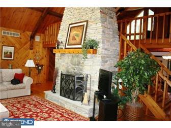 1173 Old Forge Road Oxford, PA 19363 - Photo 4 of 12 Great Room