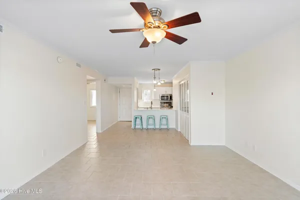 $2,800 | 709 Canal Drive, Unit 1A, Carolina Beach, NC 28428