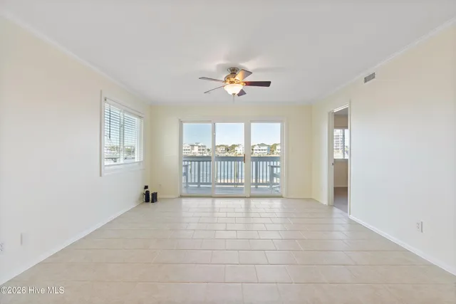 $3,000 | 709 Canal Drive, Unit 1A, Carolina Beach, NC 28428