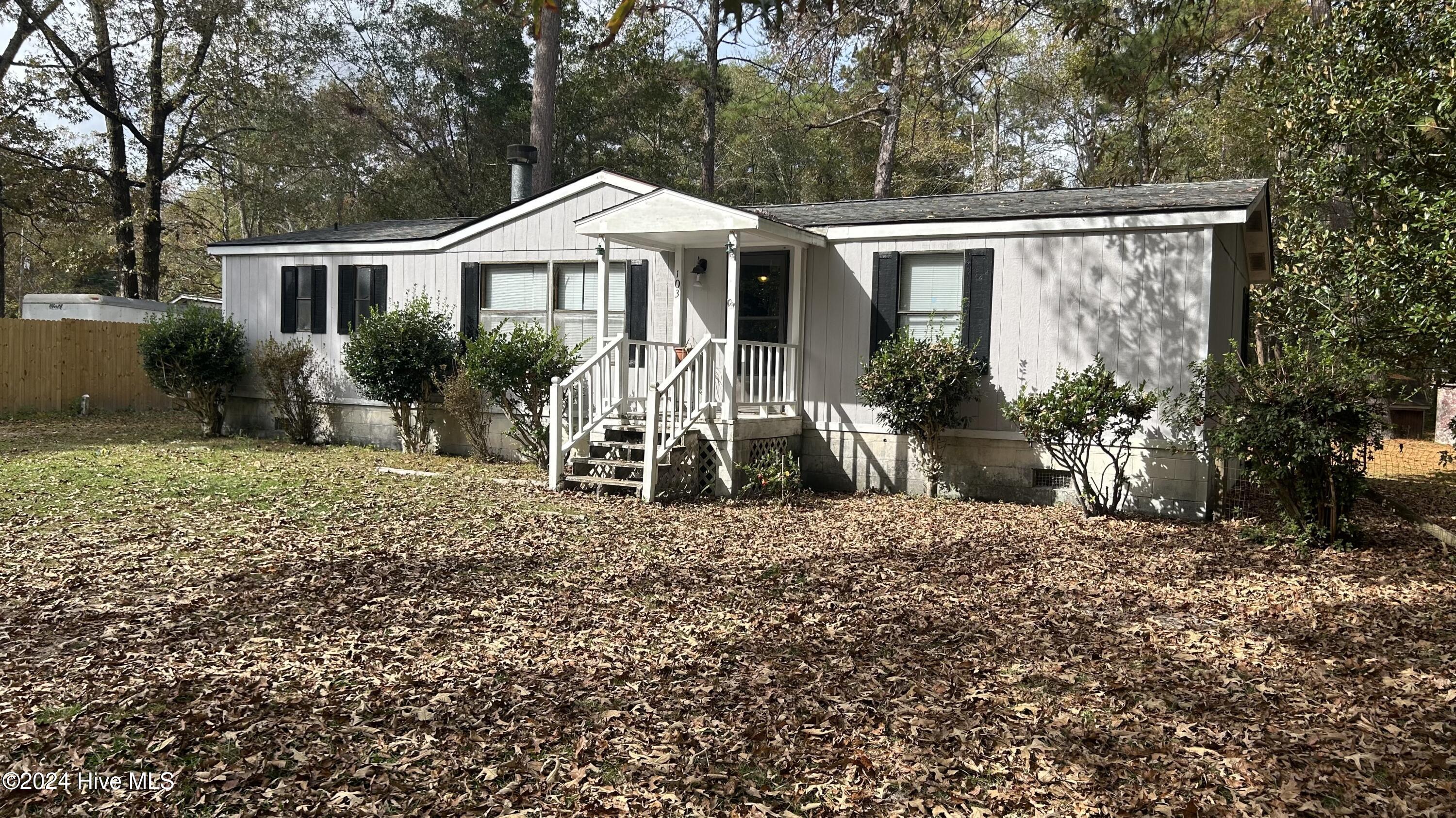 103 Rice Court Rocky Point, NC 28457 - Photo 3 of 16 103 Rice 3