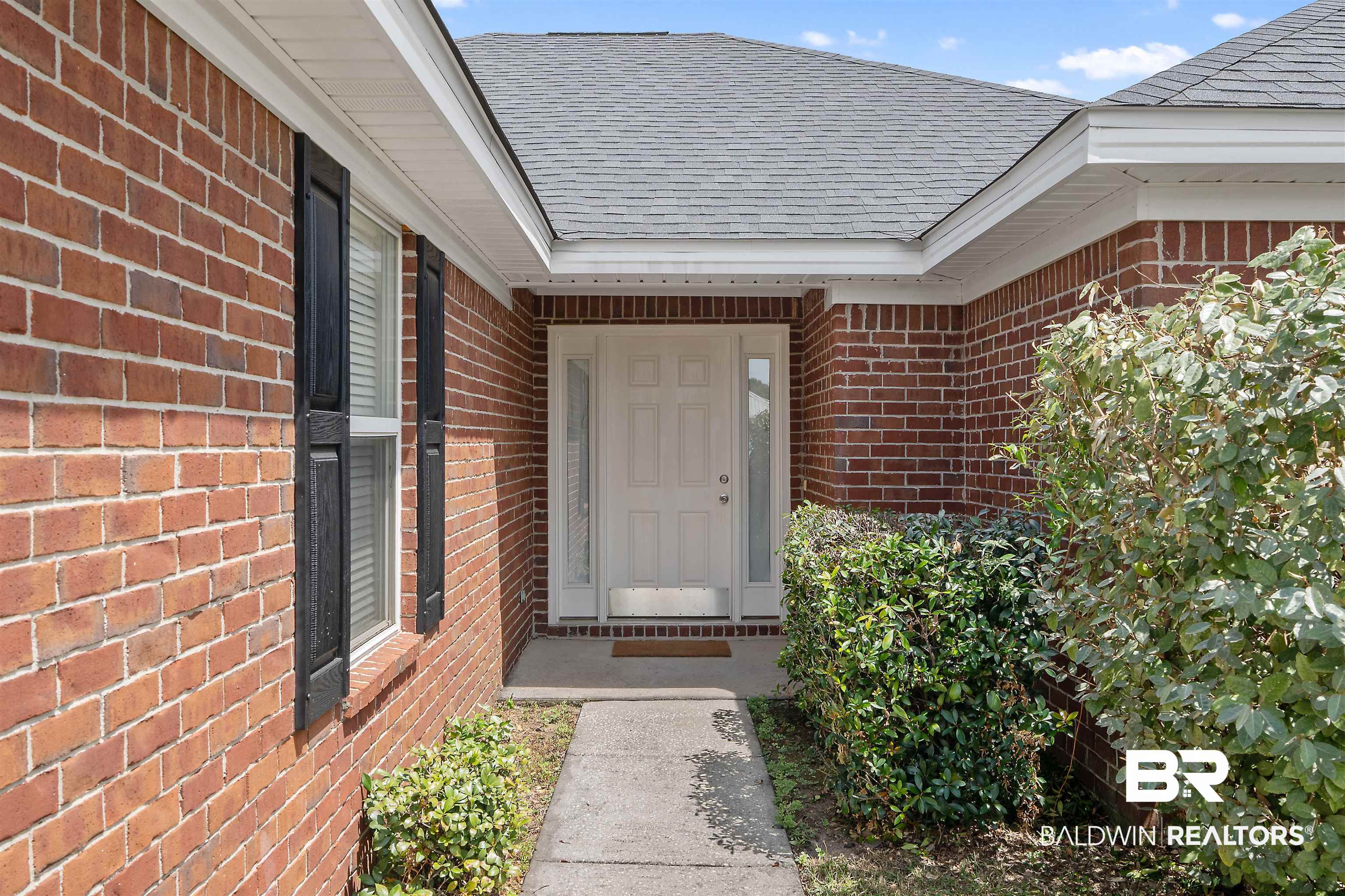 21688 Shadowbrook Street Robertsdale, AL 36567 - Photo 2 of 23