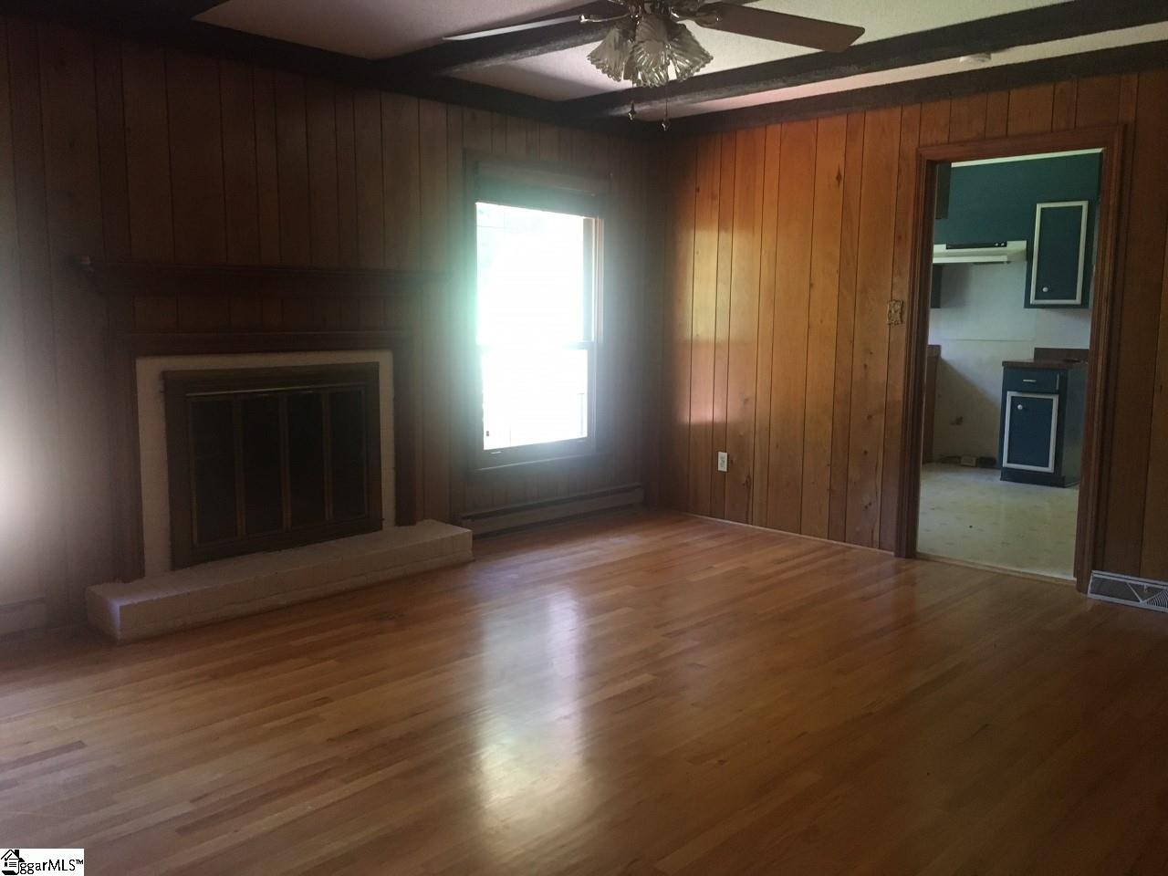 406 Old Stagecoach Road Easley, SC 29642 - Photo 4 of 9 Gallery Image 4