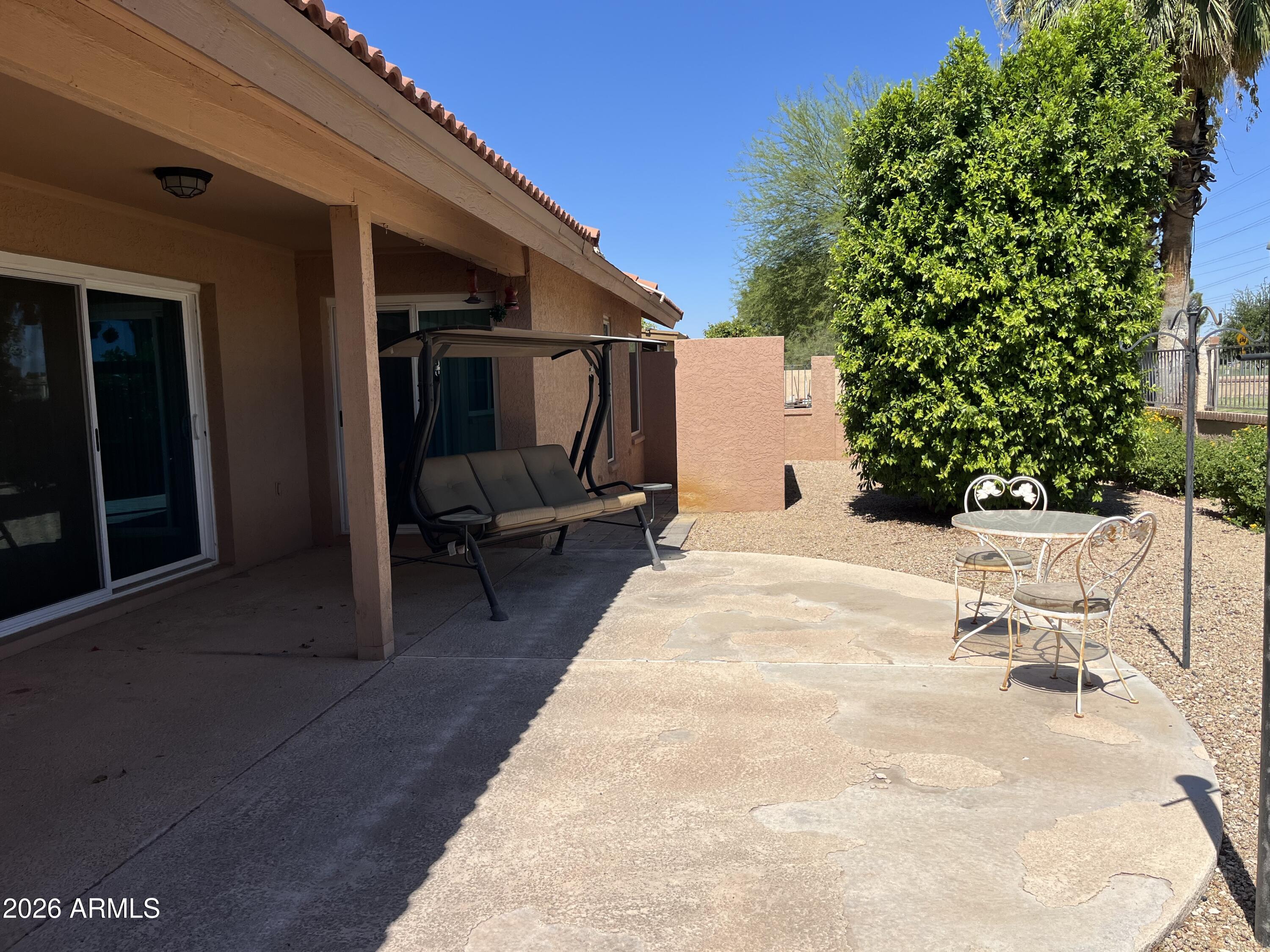10624 West Griswold Road Peoria, AZ 85345 - Photo 25 of 28