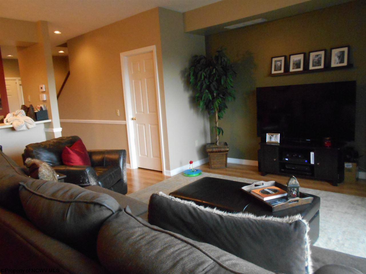 1018 Chestnut Ridge Road Morgantown, WV 26505 - Photo 8 of 20 Gallery Image 8