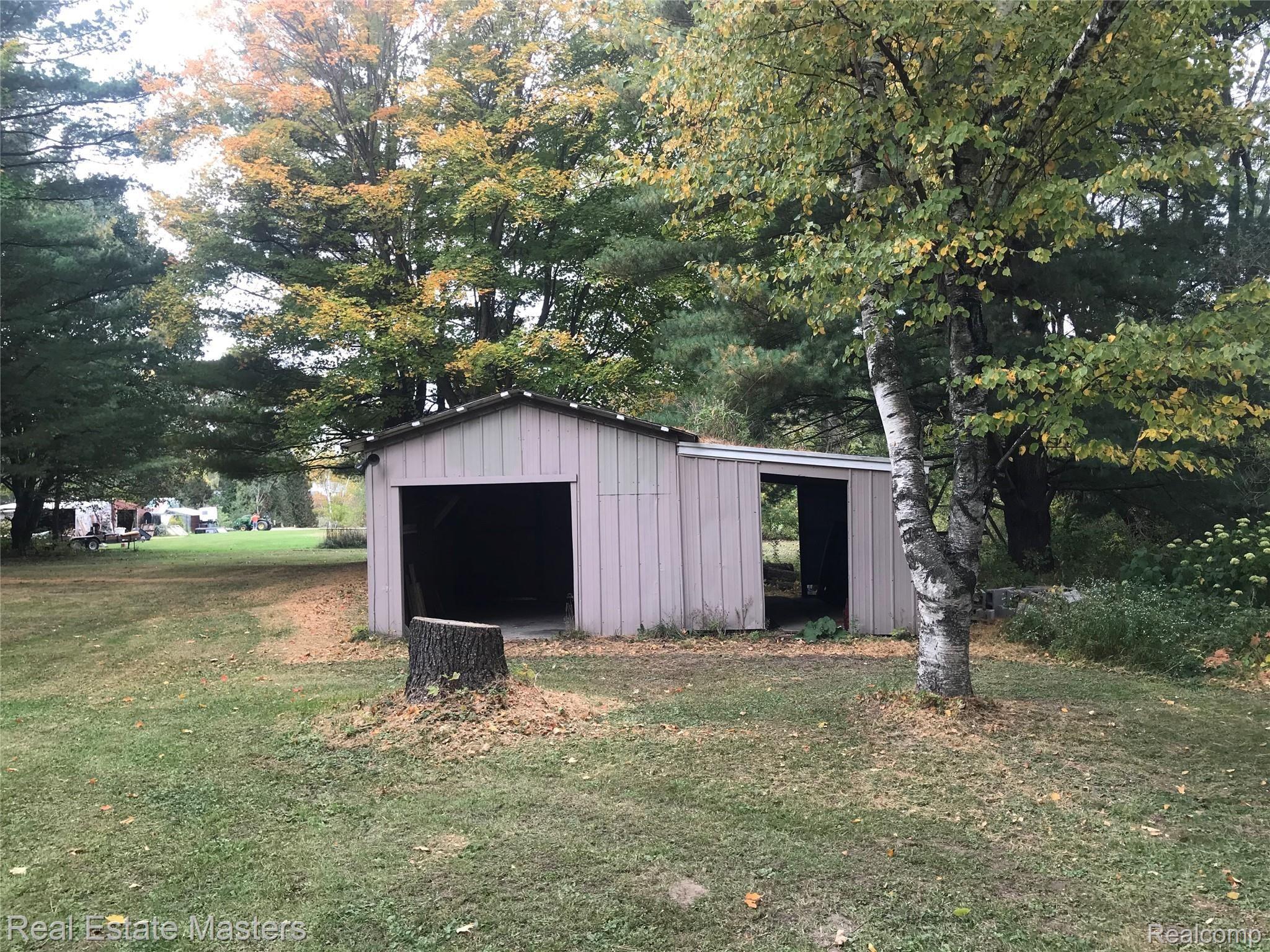 6738 Norman Road Jeddo, MI 48032 - Photo 15 of 20 n3.jpg