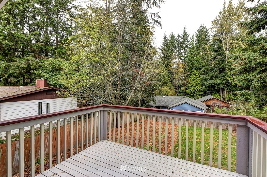 8005 203rd Street Southwest Edmonds, WA 98026 - Photo 8 of 20 Gallery Image 8
