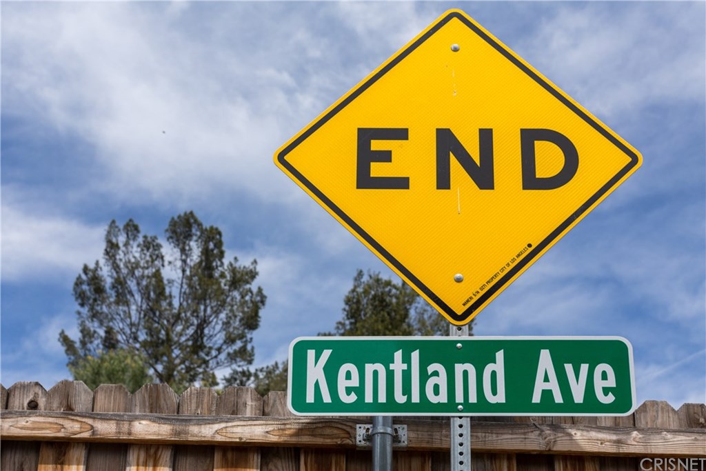 9822 Kentland Avenue Chatsworth, CA 91311 - Photo 8 of 8