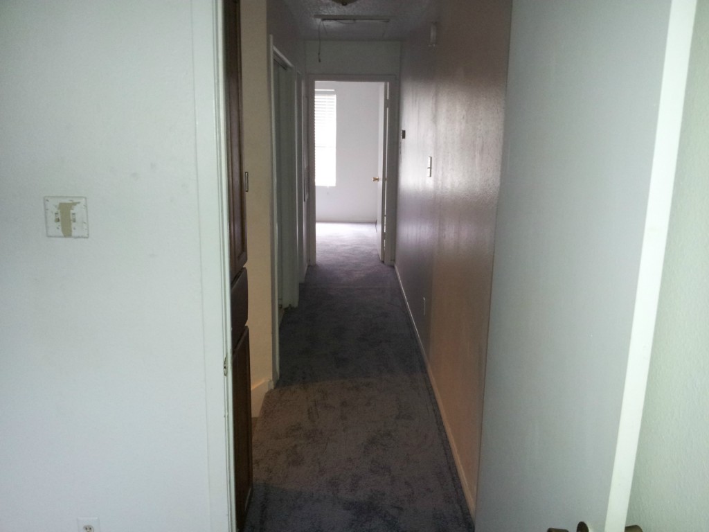 8807 Schick Road, Unit D Austin, TX 78729 - Photo 15 of 23 Gallery Image 15