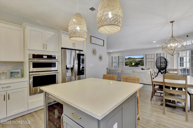 $2,199,000 | 515 Highway 35, Mantoloking, NJ 08738