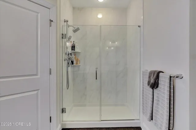 $2,199,000 | 515 Highway 35, Mantoloking, NJ 08738