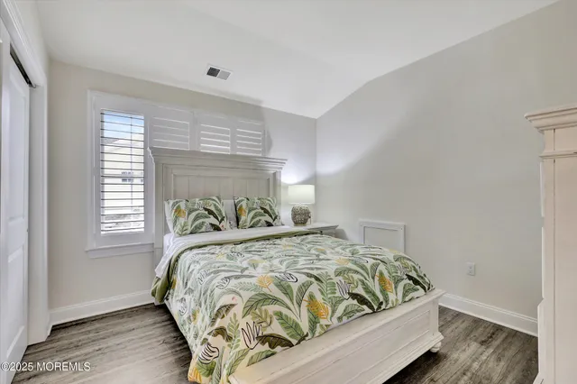 $2,199,000 | 515 Highway 35, Mantoloking, NJ 08738