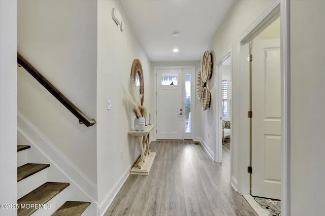 $2,199,000 | 515 Highway 35, Mantoloking, NJ 08738