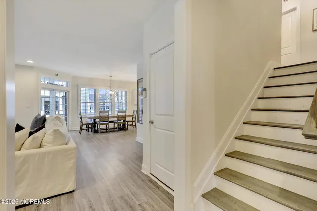 $2,199,000 | 515 Highway 35, Mantoloking, NJ 08738