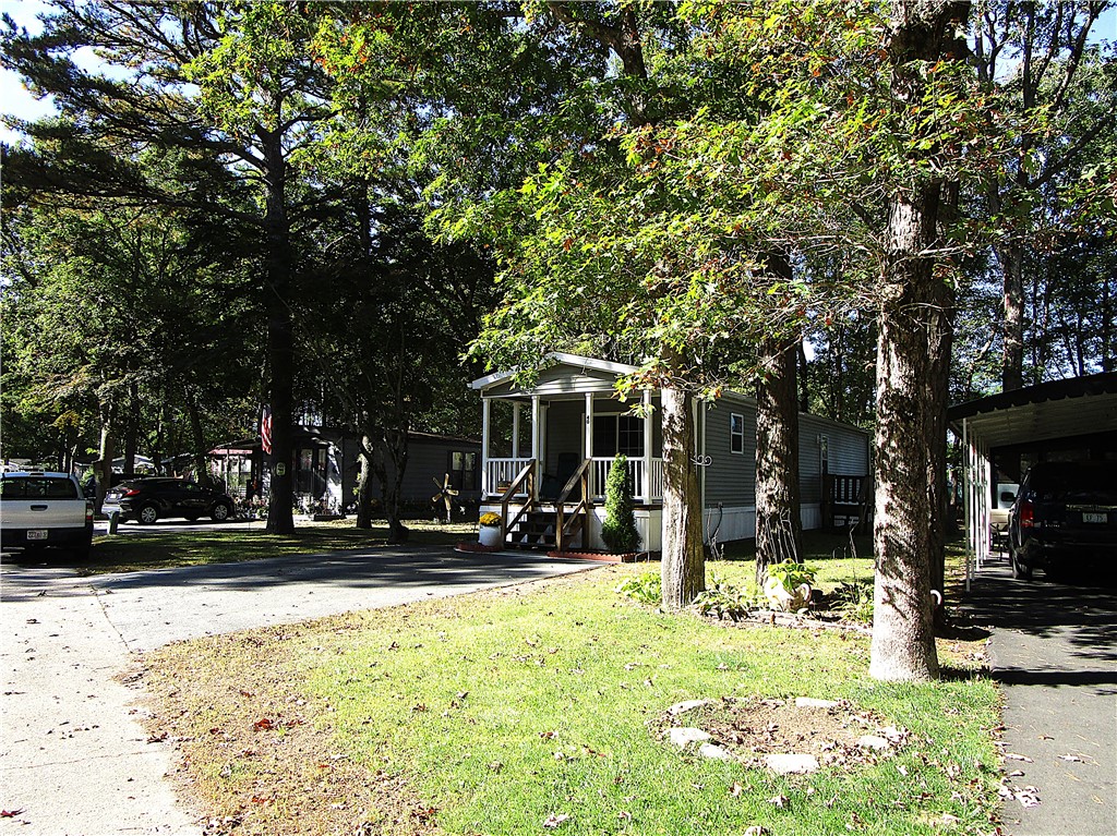 40 Leisure Way Coventry, RI 02816 - Photo 26 of 27