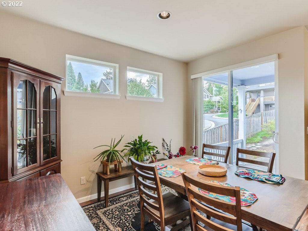 14261 Southwest Alpine Crest Way Tigard, OR 97224 - Photo 14 of 27 Gallery Image 14