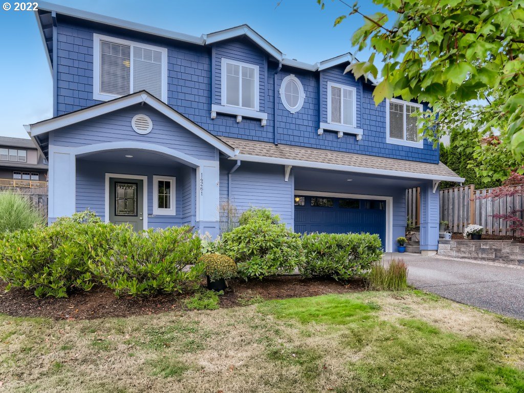 14261 Southwest Alpine Crest Way Tigard, OR 97224 - Photo 2 of 27 Gallery Image 2