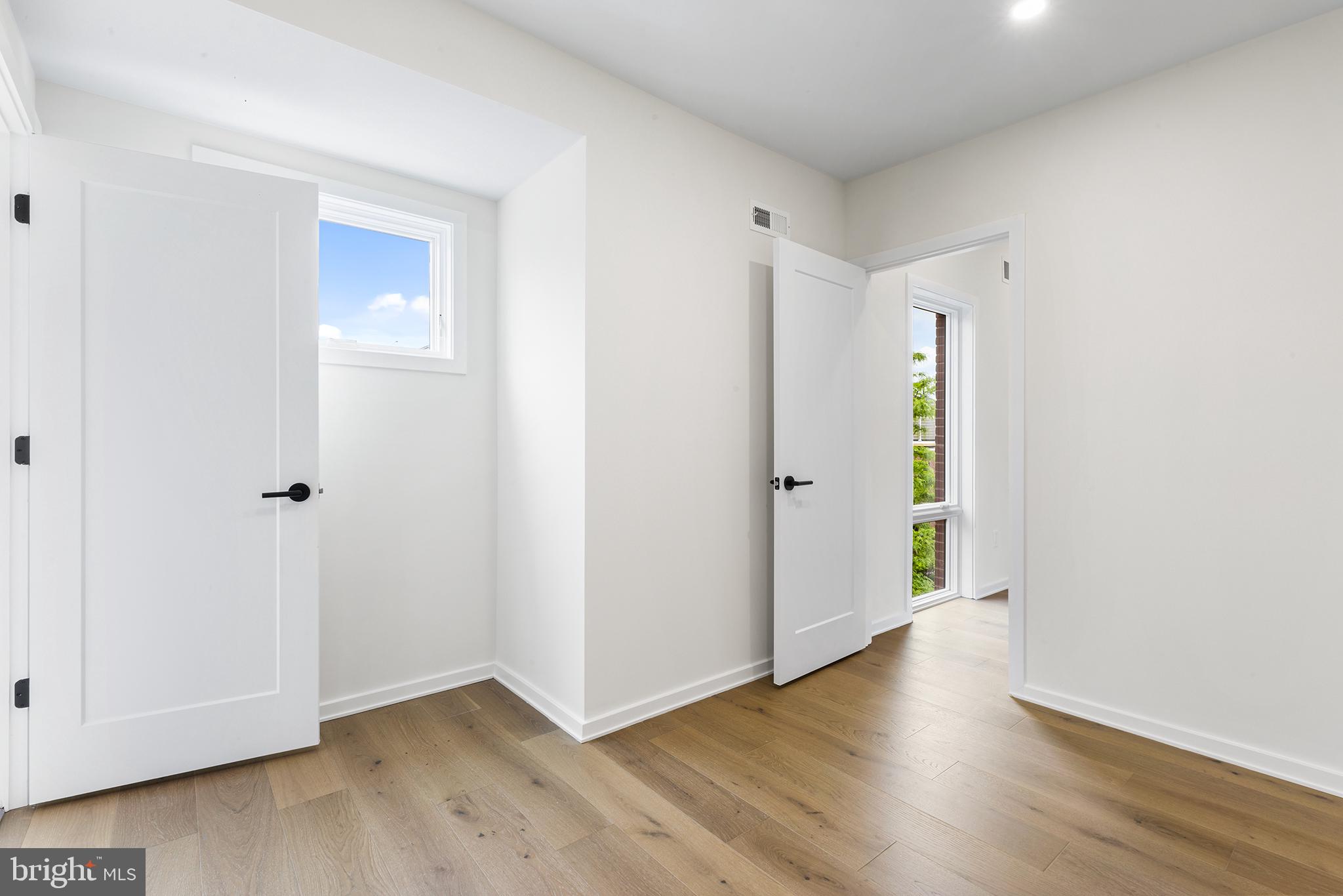 1911 Rodman Street Philadelphia, PA 19146 - Photo 24 of 32