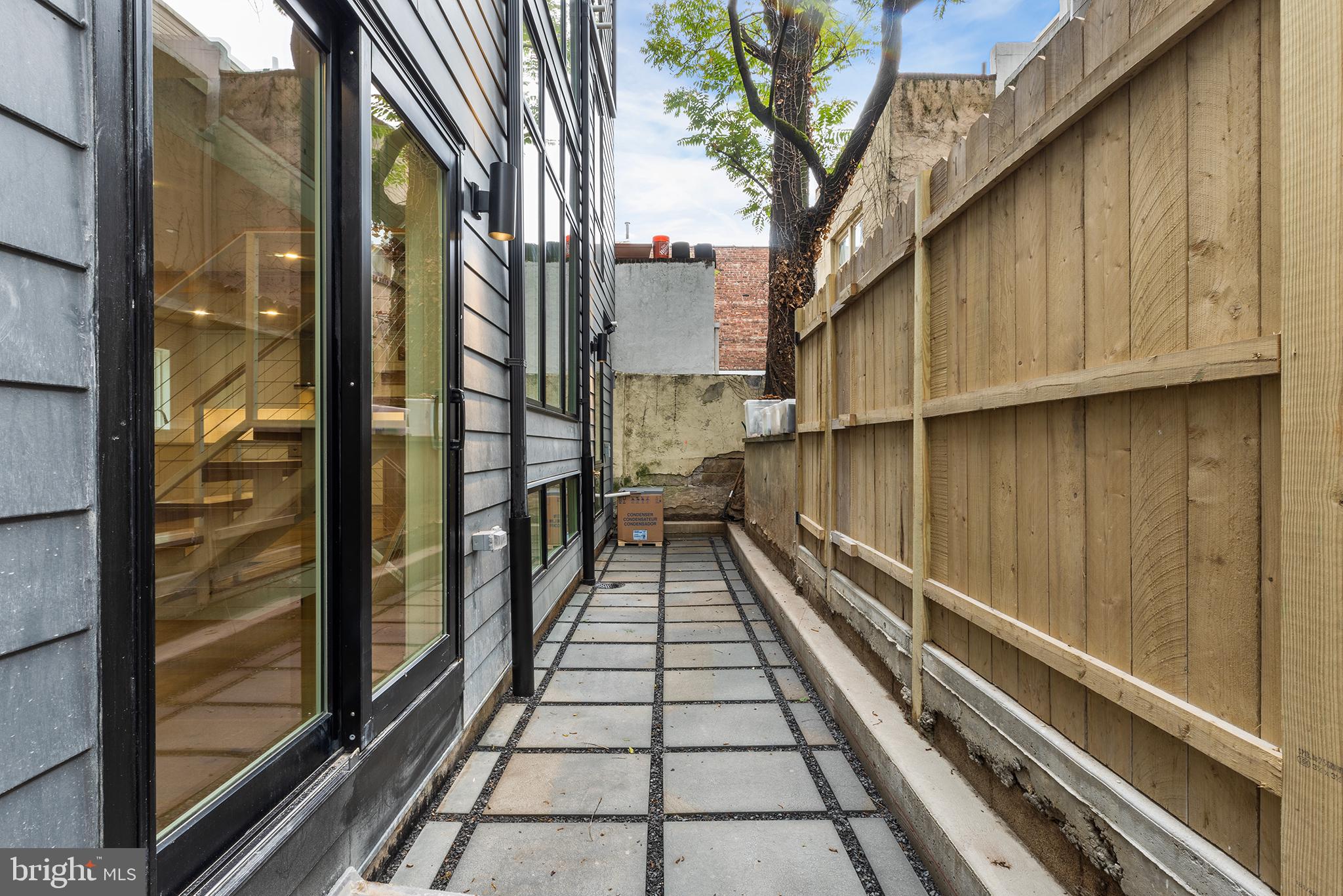 1911 Rodman Street Philadelphia, PA 19146 - Photo 5 of 32