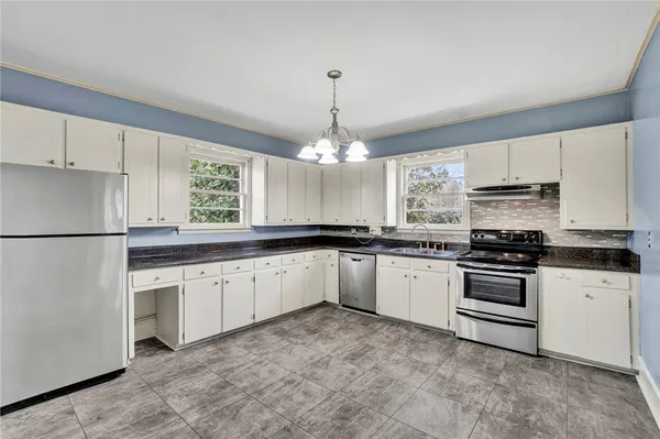 $435,000 | 302 Gassaway Street, Central, SC 29630