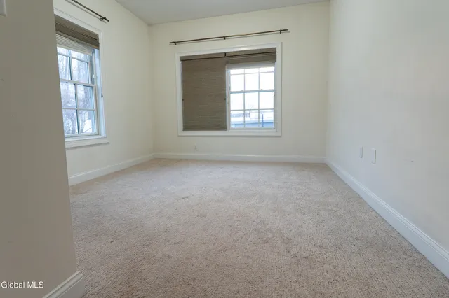 $385,000 | 97 East Avenue, Unit 201, Saratoga Springs, NY 12866