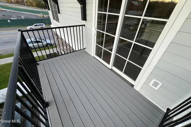 $385,000 | 97 East Avenue, Unit 201, Saratoga Springs, NY 12866