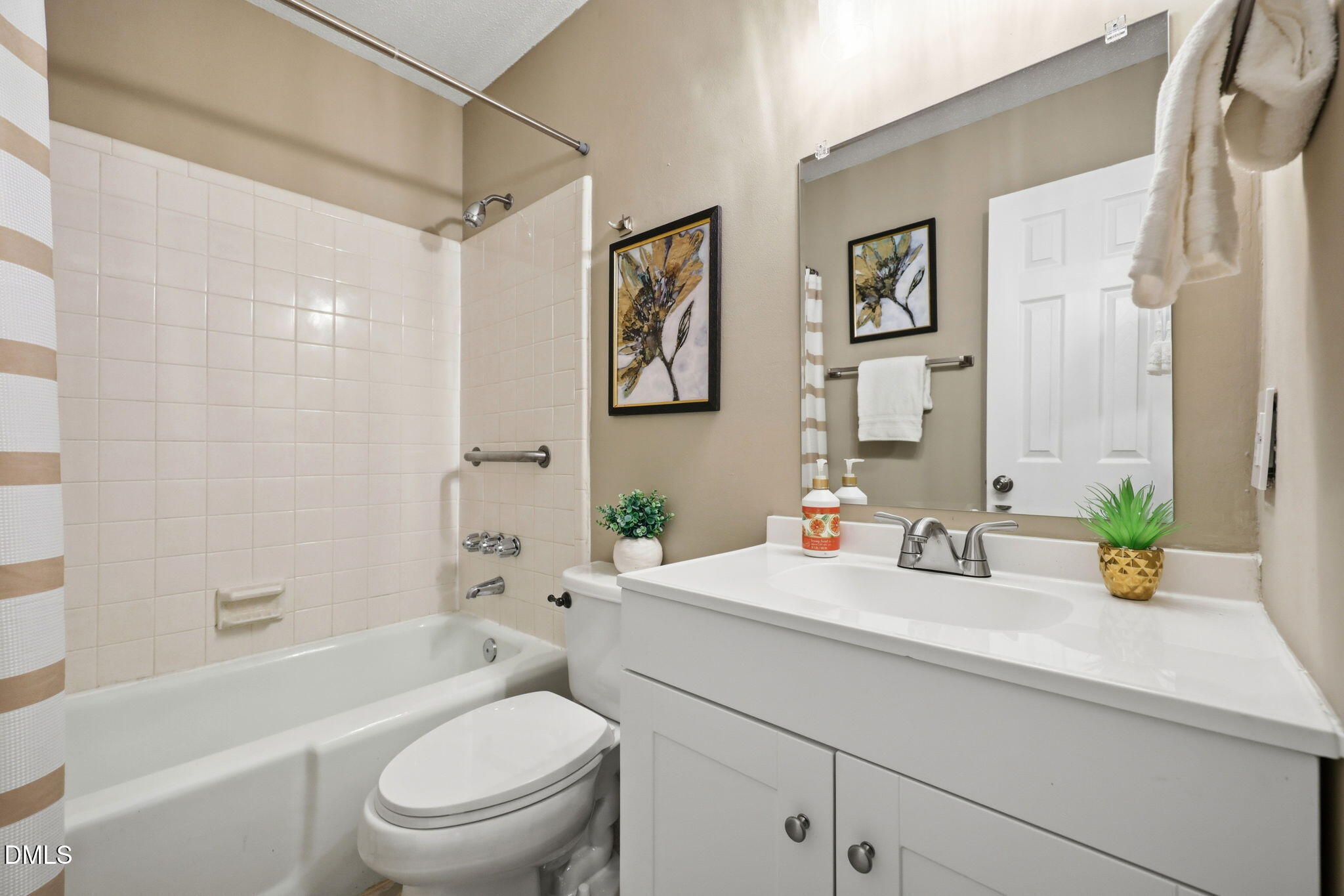 7608 Fiesta Way Raleigh, NC 27615 - Photo 24 of 60 13-web-or-mls-IMG_2529 copy
