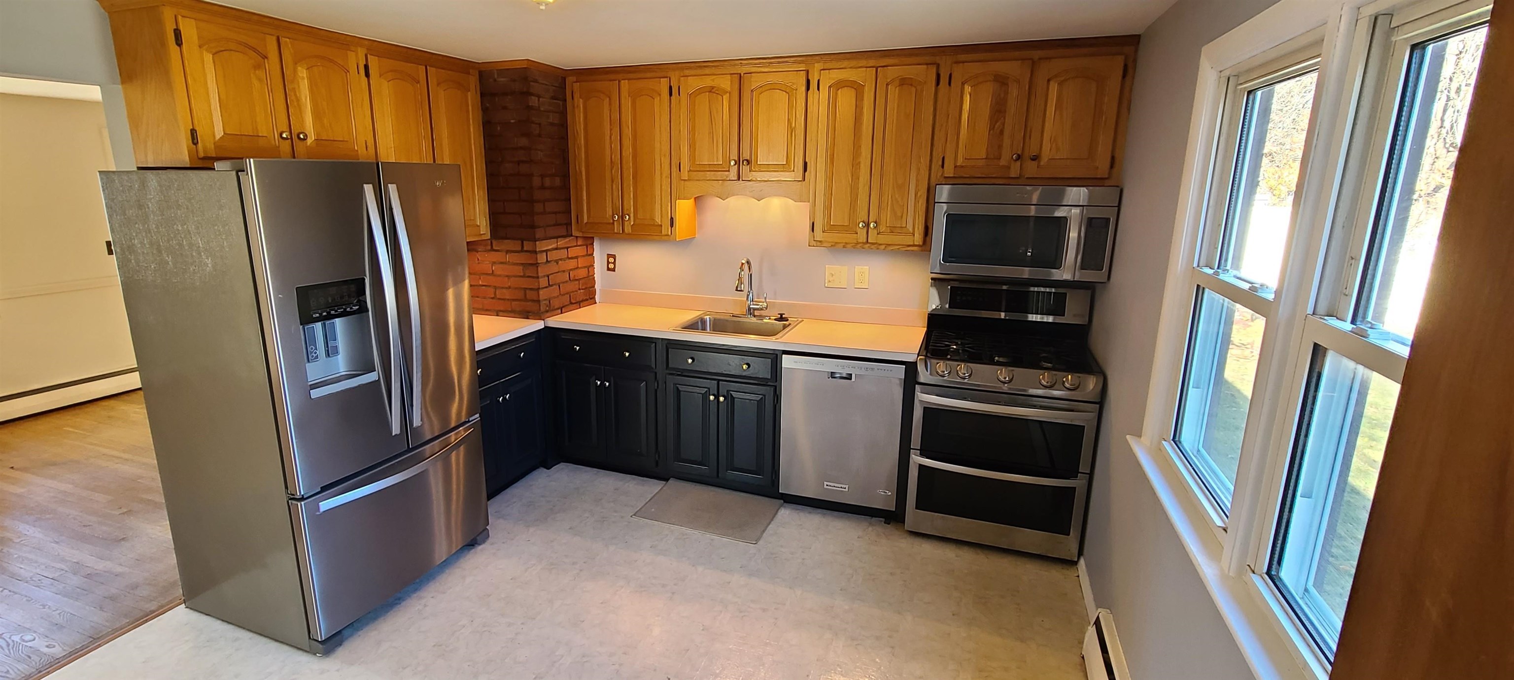 11 Carlson Road Hampton, NH 03842 - Photo 2 of 30