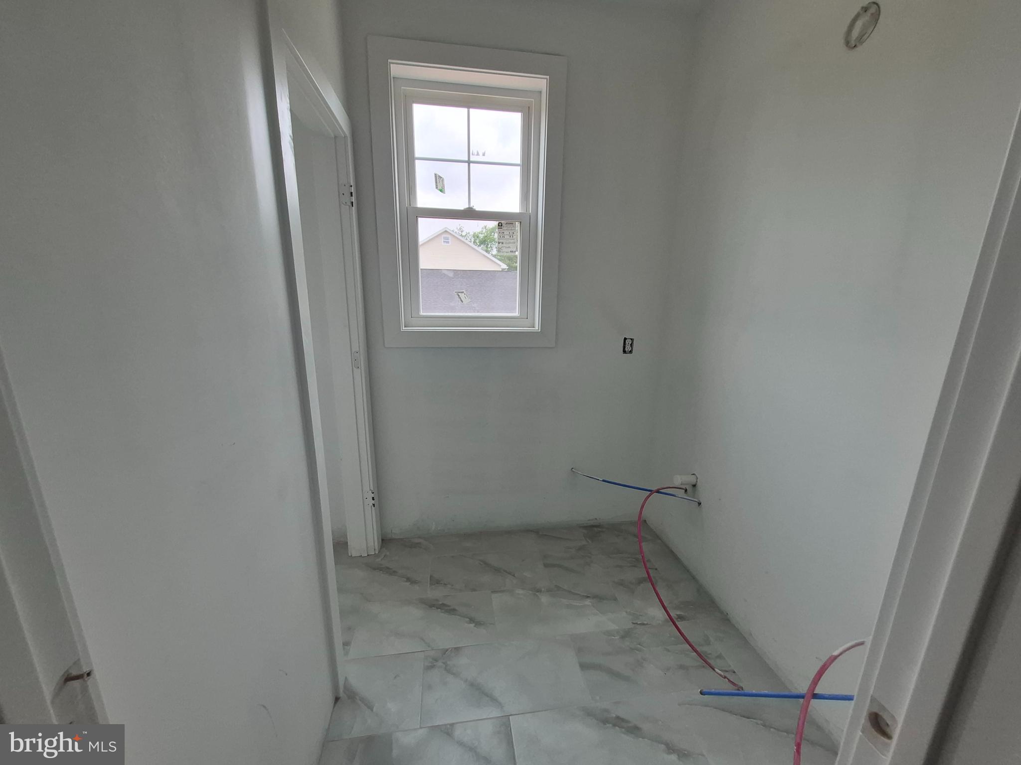 324 Bishop Hollow Road Newtown Square, PA 19073 - Photo 19 of 37 a view of room with window