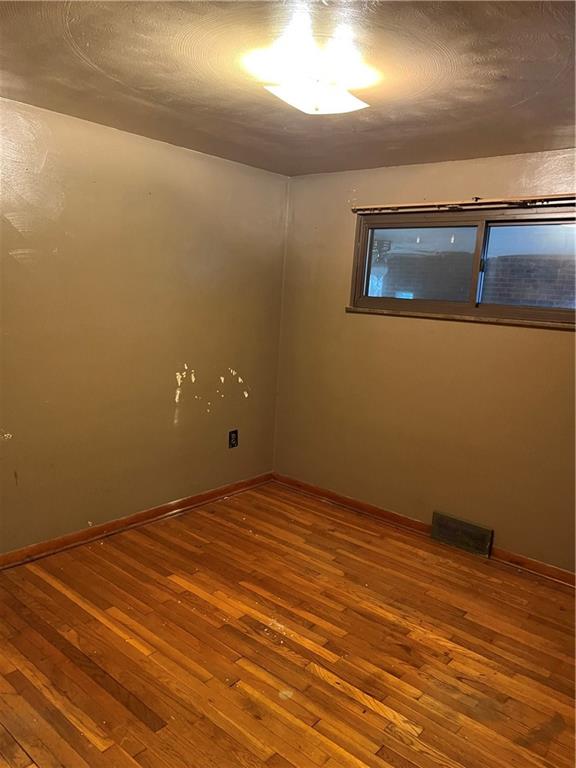 2037 McKees Rocks Road McKees Rocks, PA 15136 - Photo 10 of 19 a view of empty room