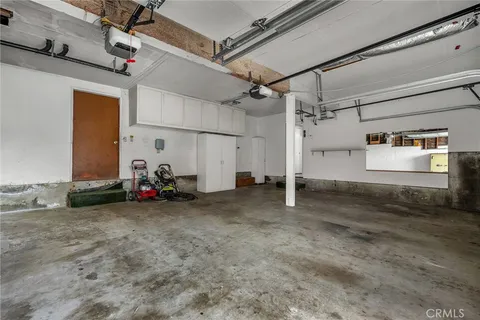 a view of a garage