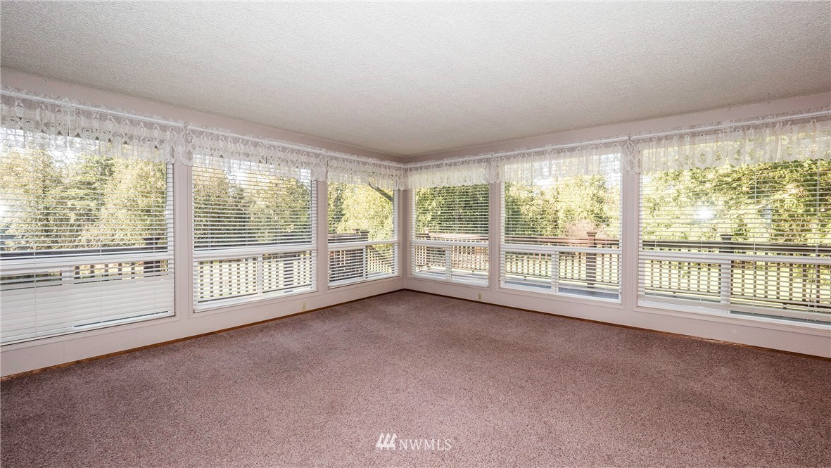 6801 Ocean Road Everson, WA 98247 - Photo 5 of 22