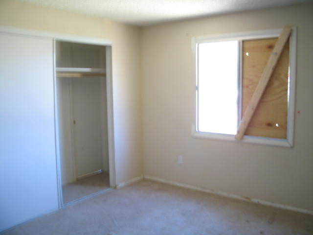 5507 West Granada Road Phoenix, AZ 85035 - Photo 6 of 12 BEDROOM