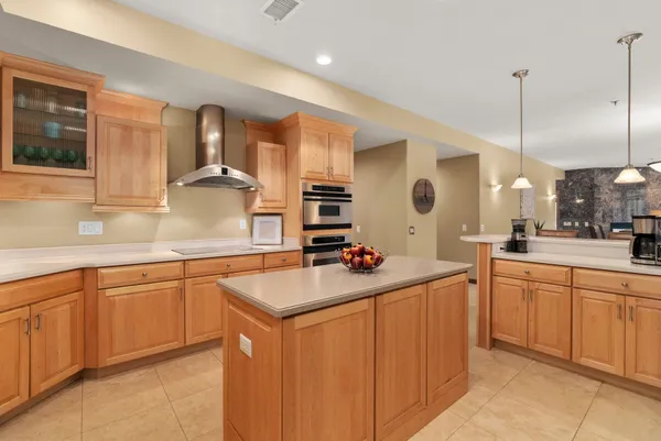 $775,000 | 5355 Hanson's Landing, Unit 104, Madison, WI 53704