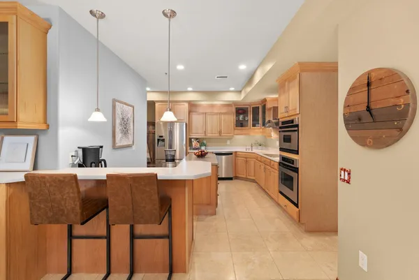 $775,000 | 5355 Hanson's Landing, Unit 104, Madison, WI 53704